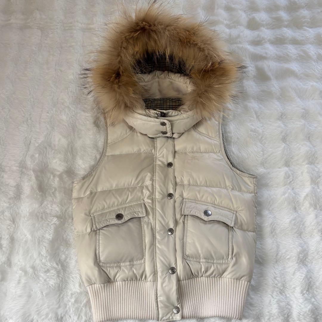 バーバリーロンドン ブルーレーベル　ファー付き　ホワイトベージュ　ノバチェックM