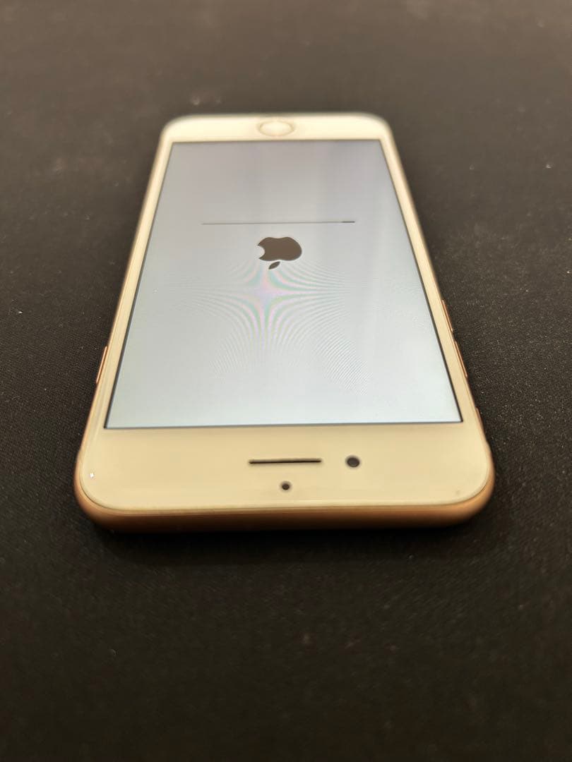 ス*き様 Apple iPhone8 64GB ゴールド 本体 中古