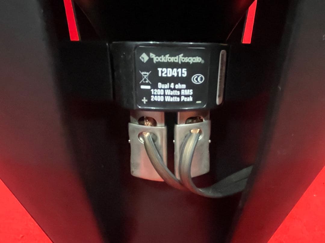 Rockford Fosgate T2D415 サブウーファー