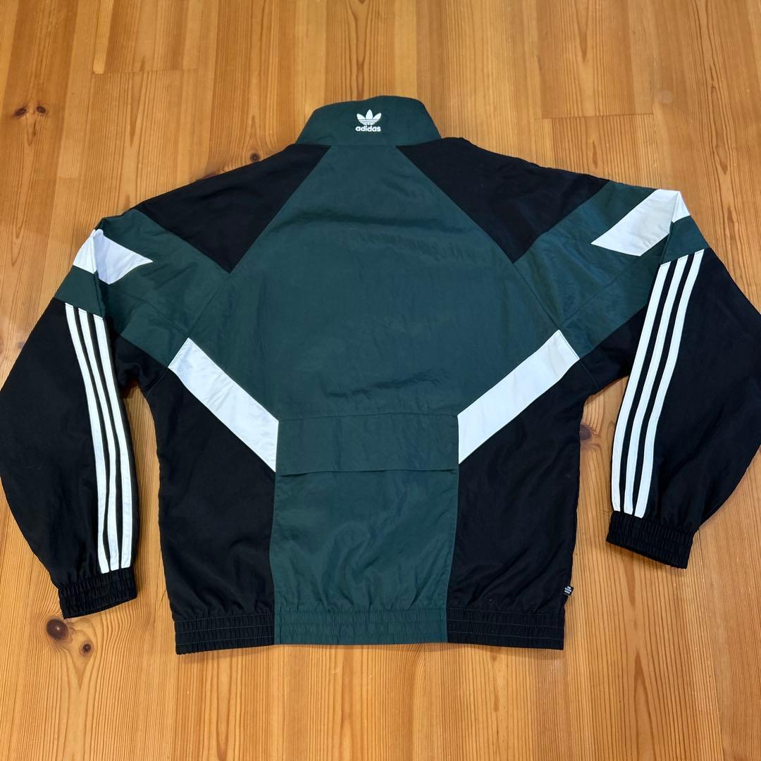 アディダス Rekive緑 トラック ナイロンジャケット 遠藤さくら メンズXS