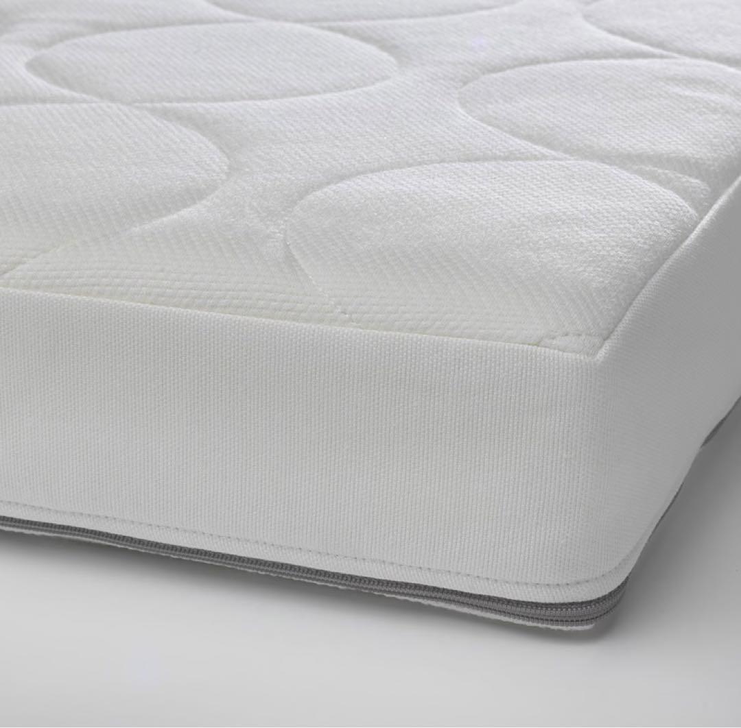 IKEAベビーベッドマットレス付(イェッテトロット)