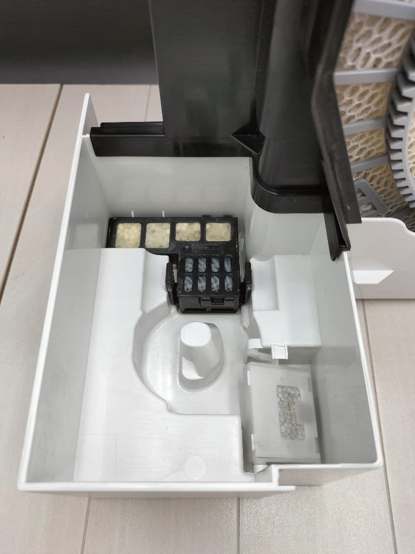 Panasonic 空気清浄機 F-VXT70-W 21年製（2505KD4)