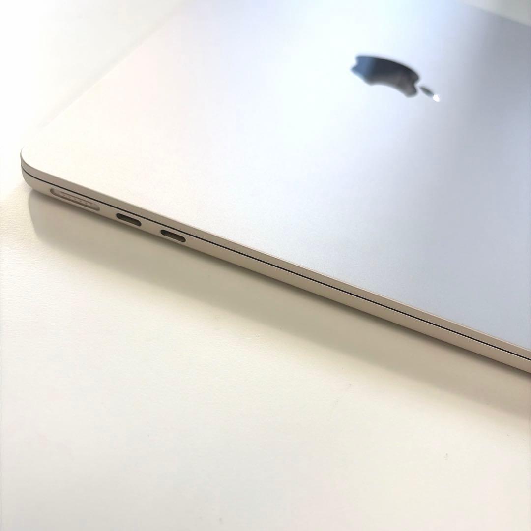 MacBook Air M3 8GBJISキーボード【スターライト】