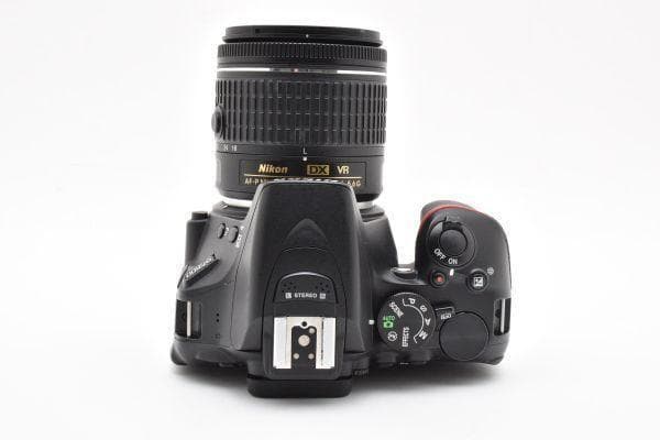 ニコン Nikon D5600 18-55 VR レンズキット SDカード付