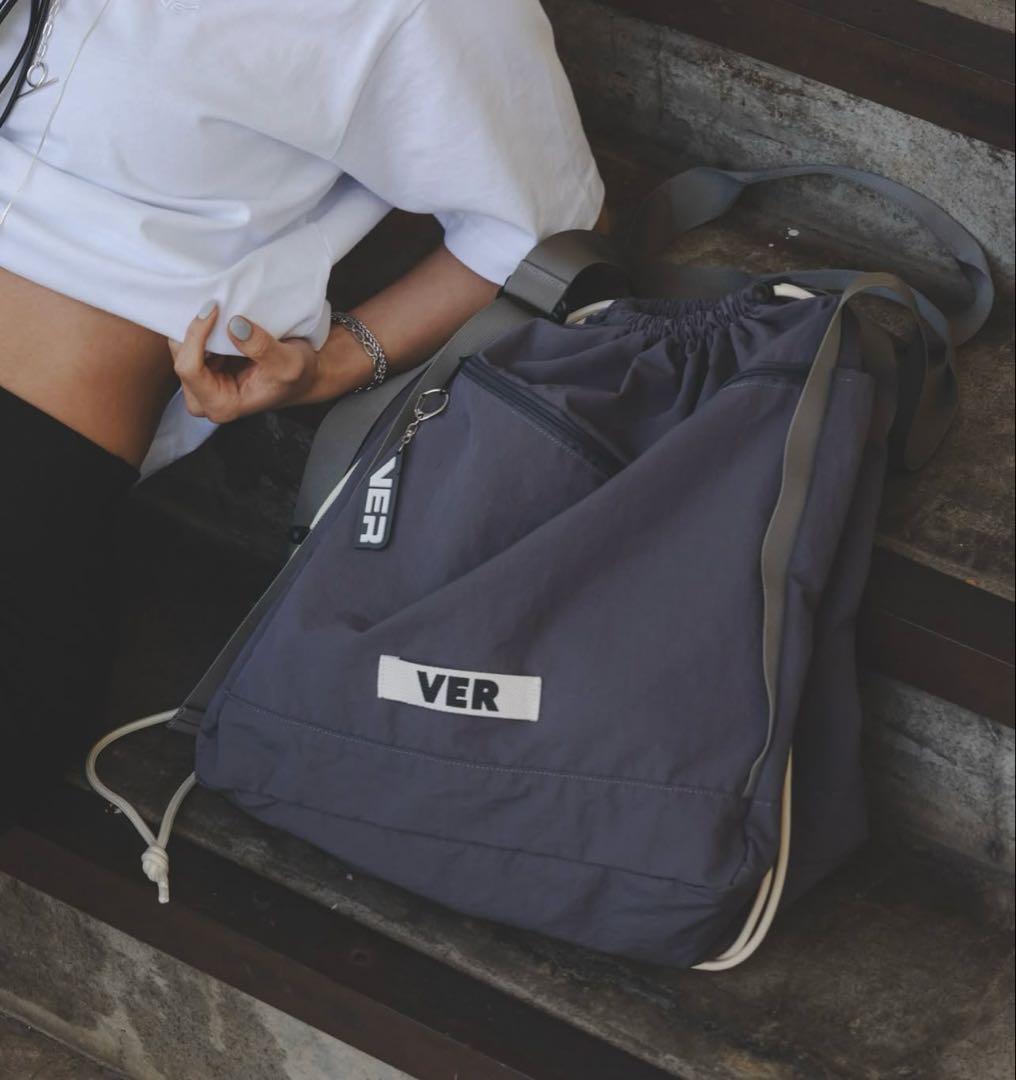 version of you ナイロンバッグ