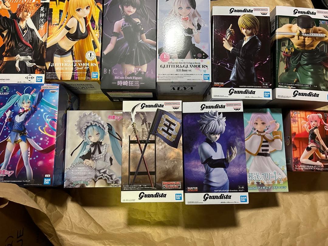 プライズフィギュア12個まとめ売り ワンピース　初音ミク　美少女フィギュア