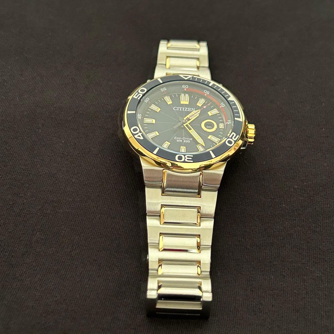 シチズンCITIZEN Eco-Drive WR 200 ネイビーブルー