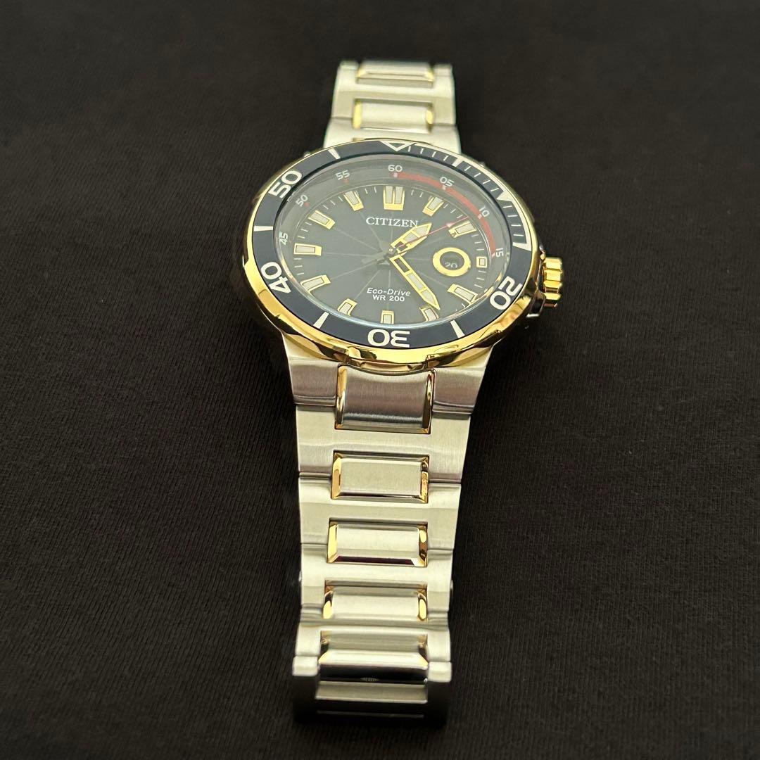 シチズンCITIZEN Eco-Drive WR 200 ネイビーブルー