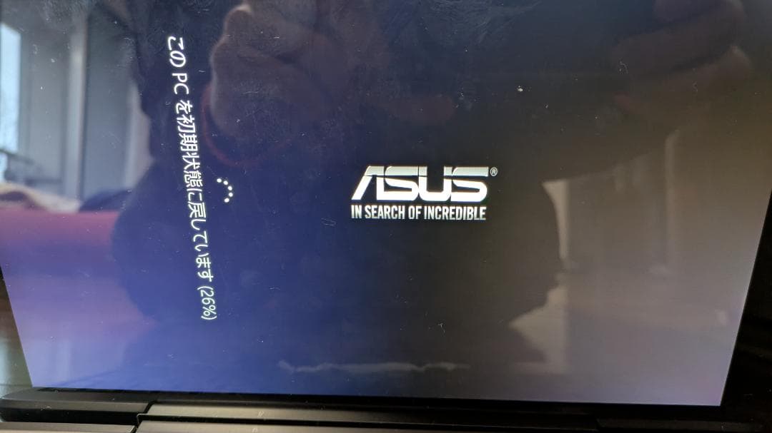 ノートパソコン　タブレット　PC　ASUS