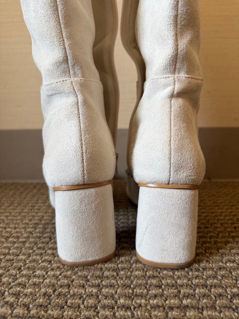 靴 andmary Sophy boa boots ivory 37