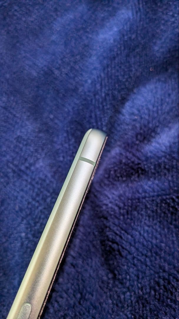 【美品】Pixel8a google アロエ スマホケース付き　シムフリー