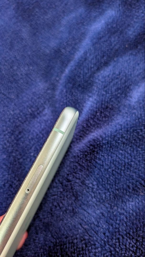 【美品】Pixel8a google アロエ スマホケース付き　シムフリー