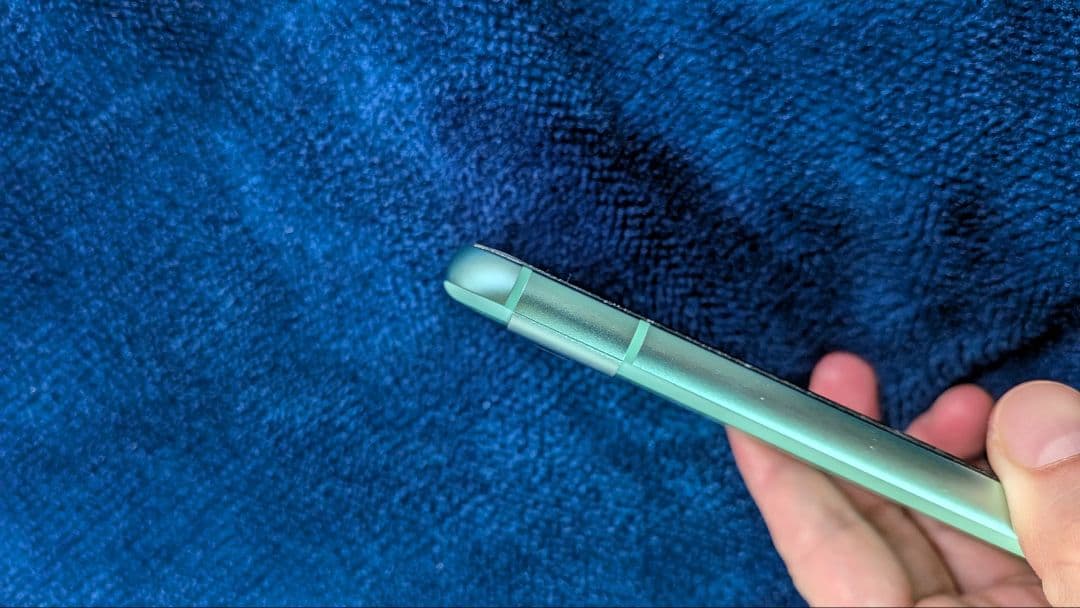 【美品】Pixel8a google アロエ スマホケース付き　シムフリー