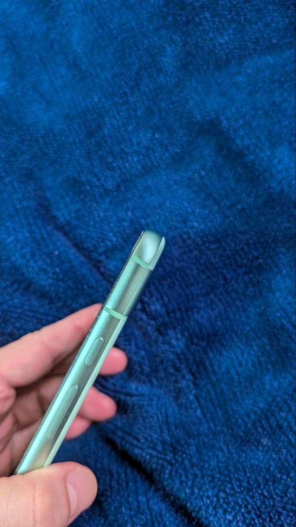 【美品】Pixel8a google アロエ スマホケース付き　シムフリー