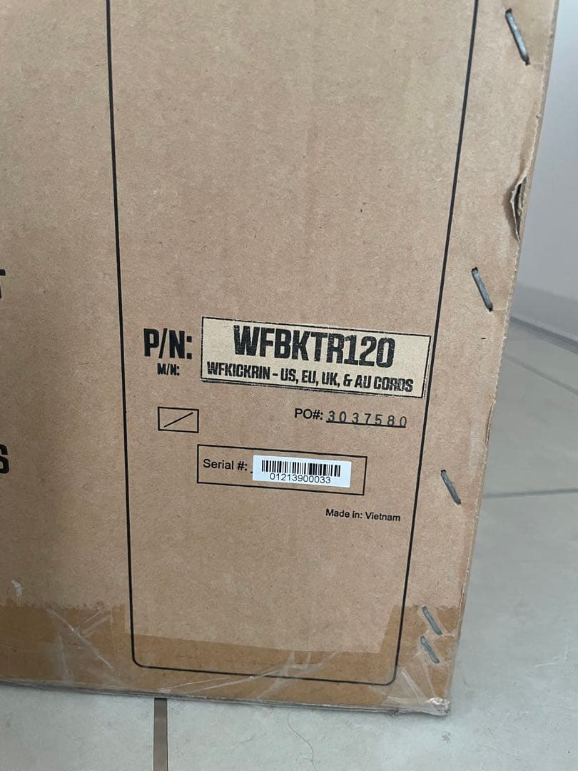 Wahoo KICKR トレーニングローラー台 型番:WFBKTR120