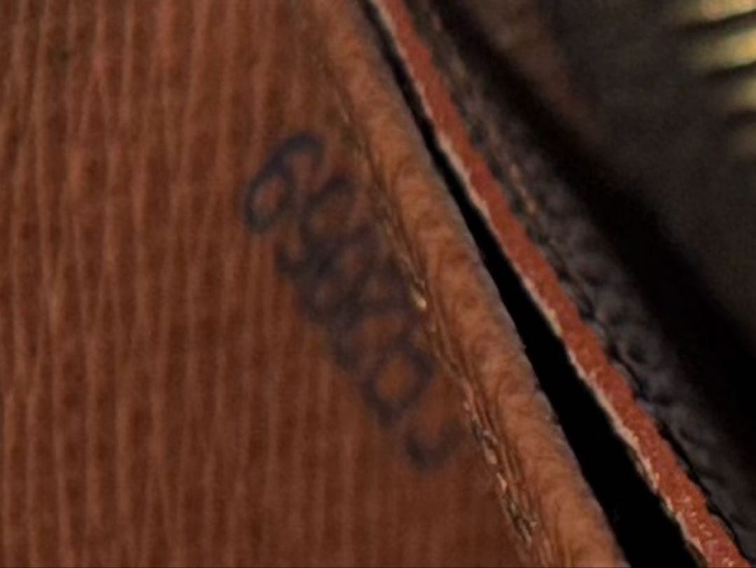 LOUIS VUITTON 長財布 ルイヴィトン ジッピーウォレット モノグラム