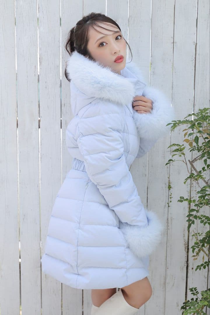 最終価格新品リエンダ神くびれダウンコート