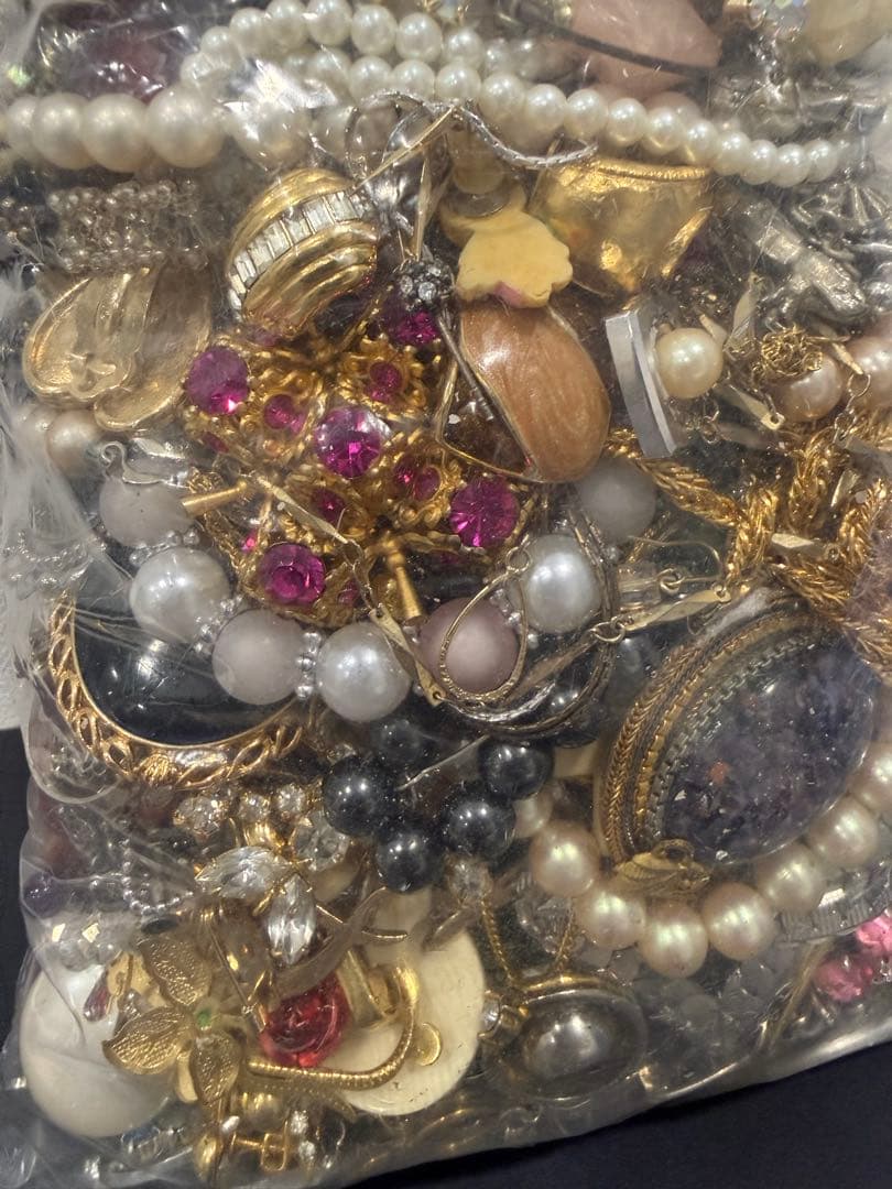 イミテーションアクセサリー 玉多め❗️ブランド有 まとめ売り 約2.7kg