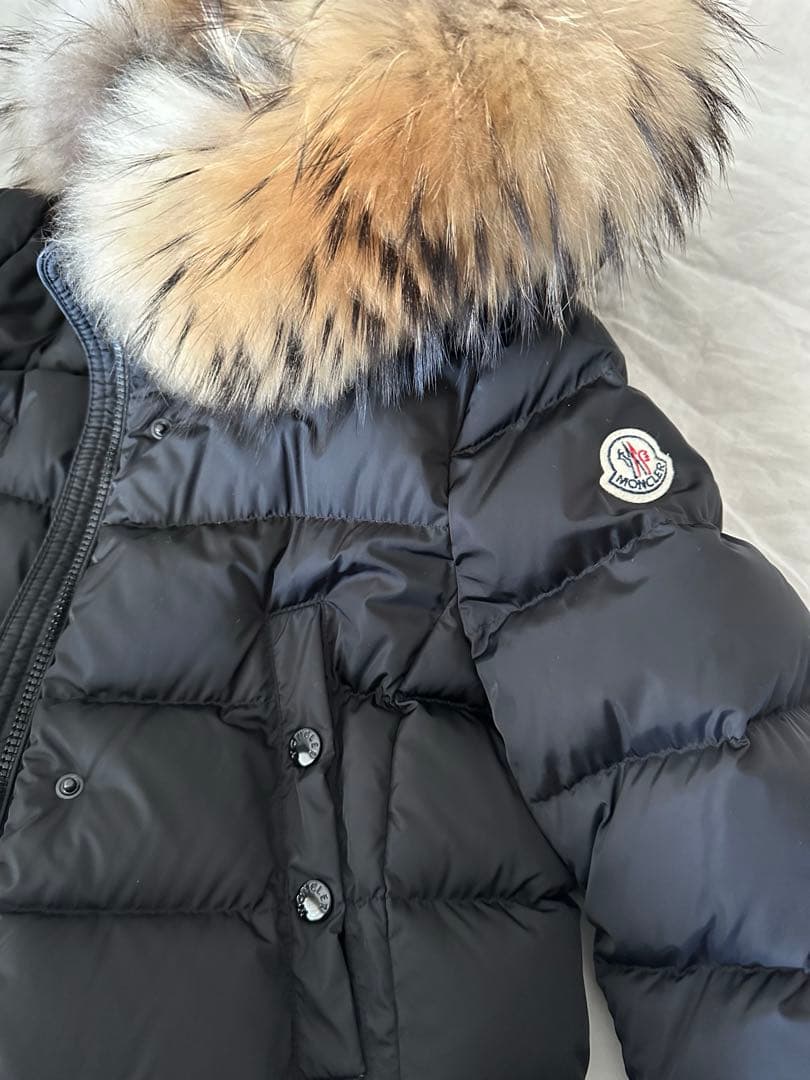 女性用【中古美品】Moncler ダウンジャケット　2