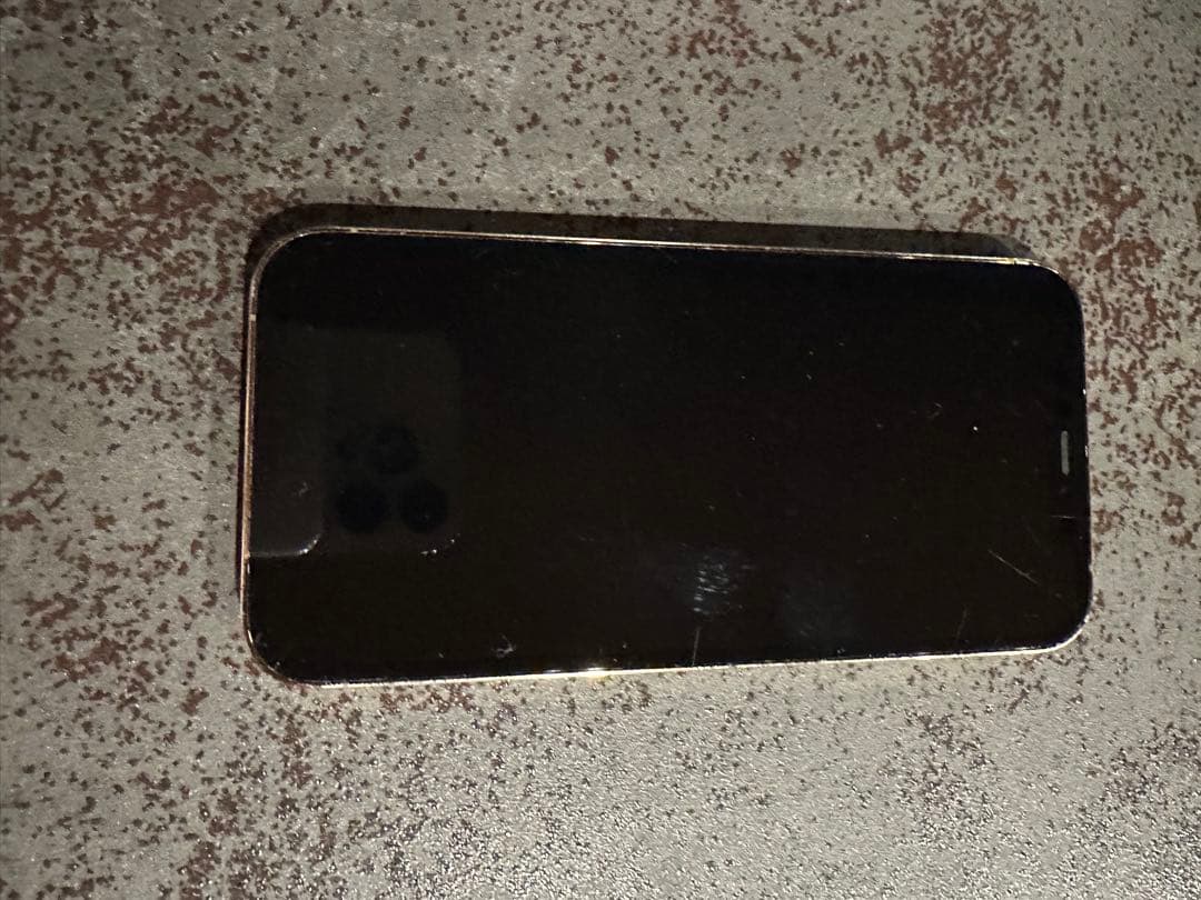 【お値下げしました】Apple iPhone 12Pro ゴールド本体