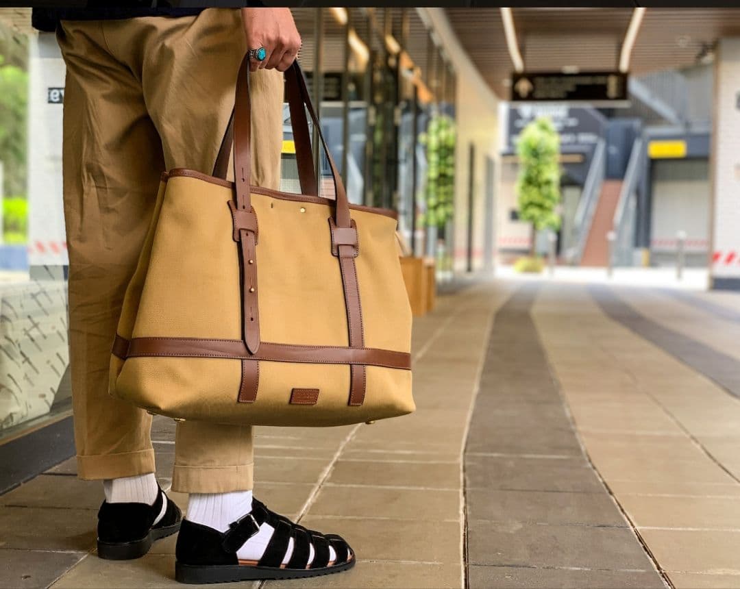 新品！CROOTS サムブラウントートバッグ ベージュ 英国製(定価65000)