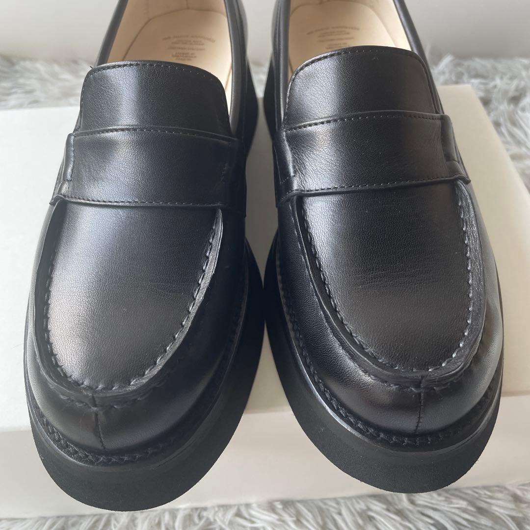 【未使用レベル】ビューティフルシューズ ローファー 23.5 ブラック