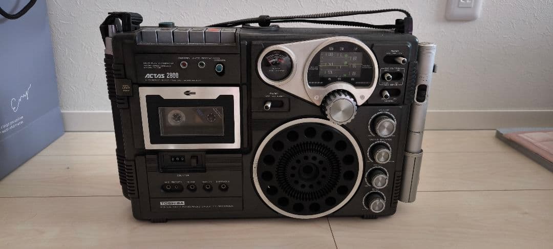 TOSHIBA RT-2800 アクタス・ラジオカセットレコーダー 動作未確認