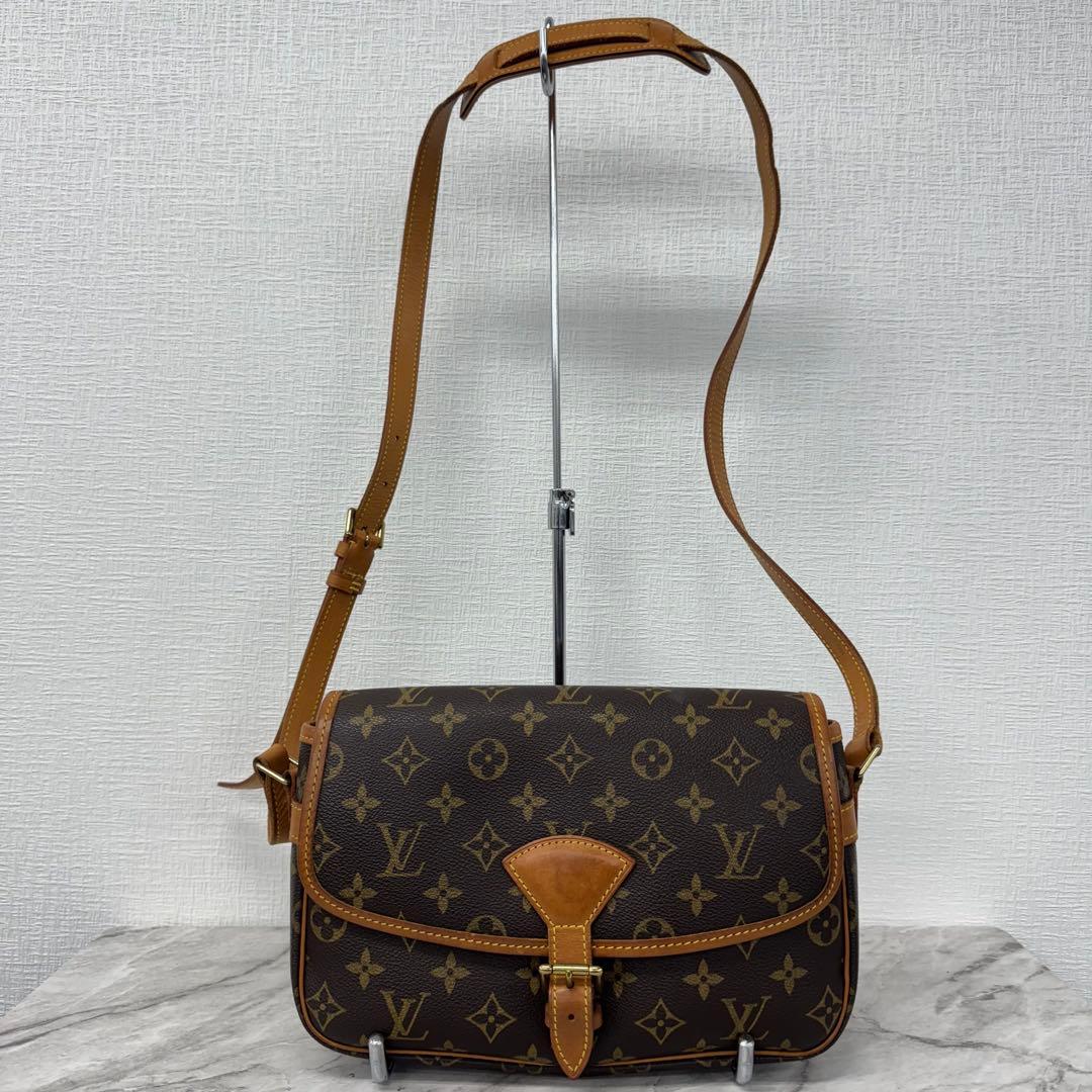 ✨ルイヴィトン✨M42250✨ソローニュ✨モノグラム✨ショルダーバッグ✨