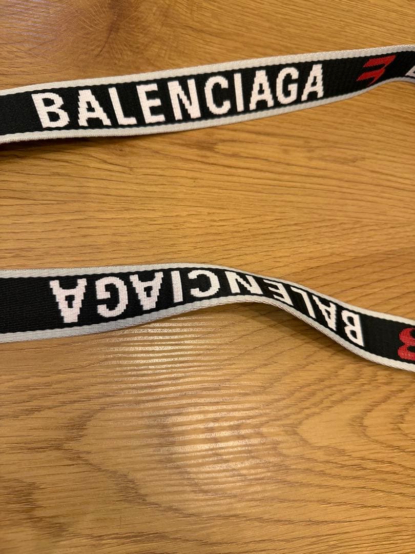 メ*ー様 BALENCIAGA リングロゴベルト 美品 袋付き