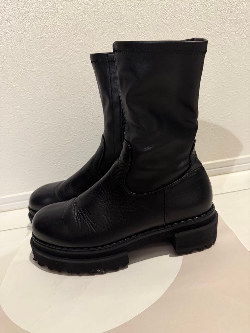 ＊ダイアナ＊黒 レザー 厚底 ジッパーショートブーツ