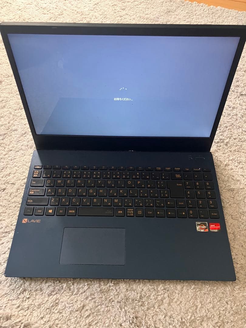 PCセット(ノートパソコン、キーボード、ヘッドホン、マウス、電源タップ)