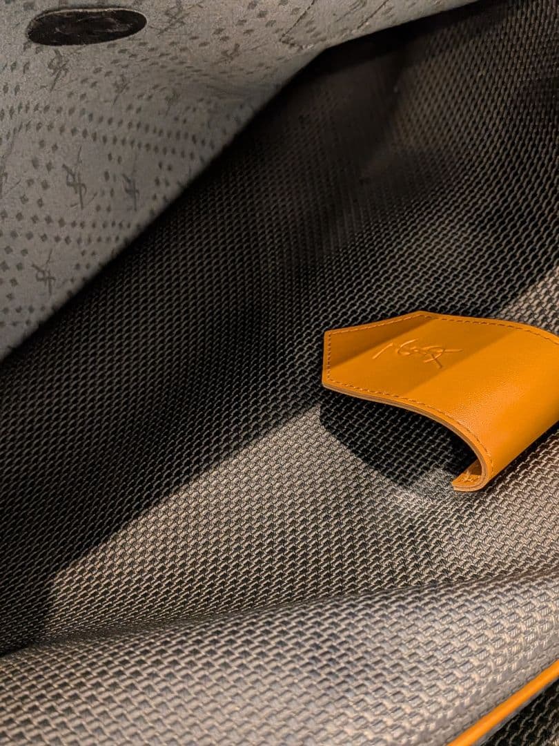 美品✨️イヴサンローラン ボストンバッグ 黒＆キャメル レザーハンドル　大容量