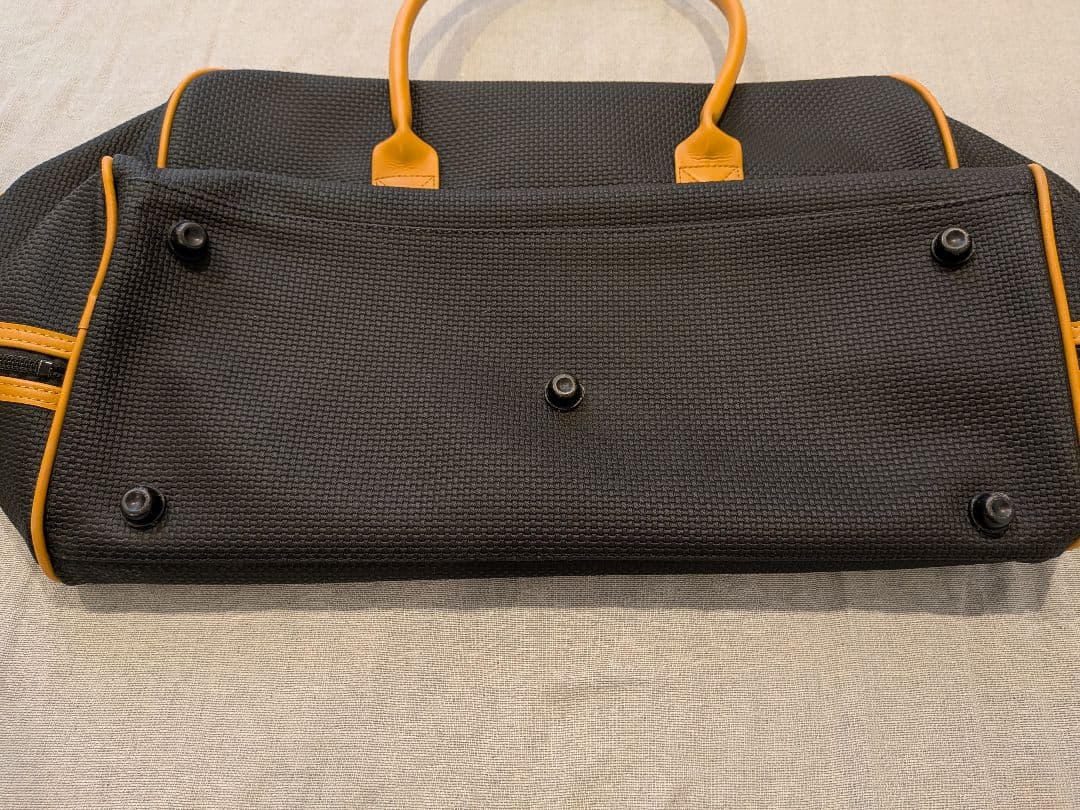 美品✨️イヴサンローラン ボストンバッグ 黒＆キャメル レザーハンドル　大容量