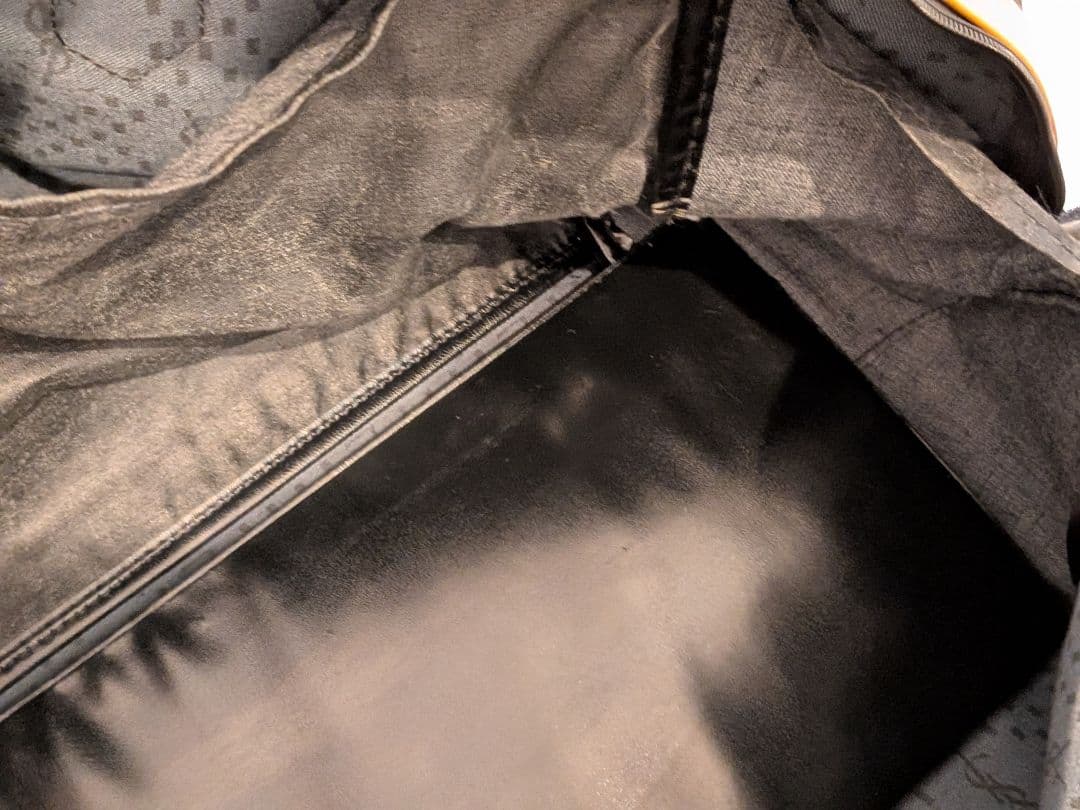 美品✨️イヴサンローラン ボストンバッグ 黒＆キャメル レザーハンドル　大容量