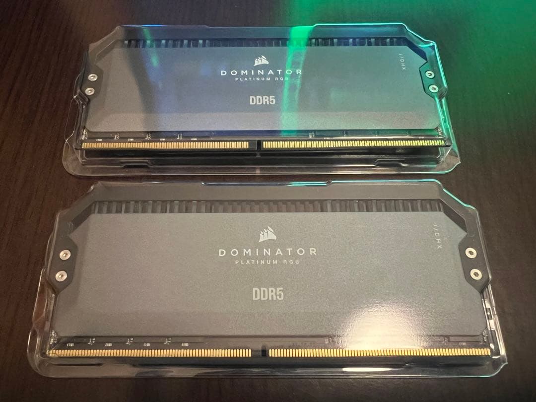 メモリー CORSAIR Dominator Platinum RGB DDR5 64GB
