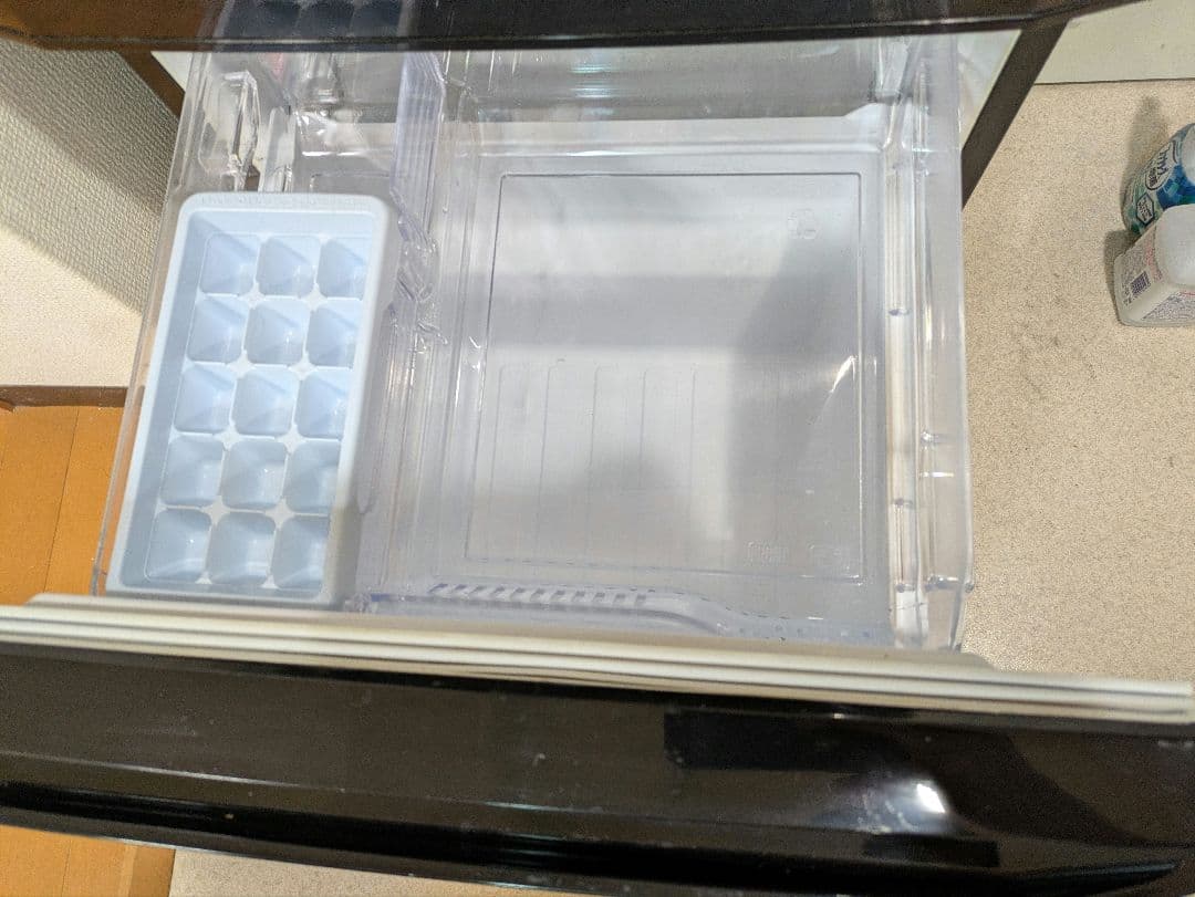 ​【格安】【動作中】三菱電機 冷蔵庫 MR-P15S-B（送料込み） 146㍑