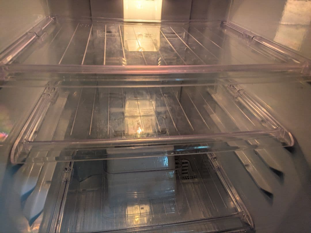 ​【格安】【動作中】三菱電機 冷蔵庫 MR-P15S-B（送料込み） 146㍑