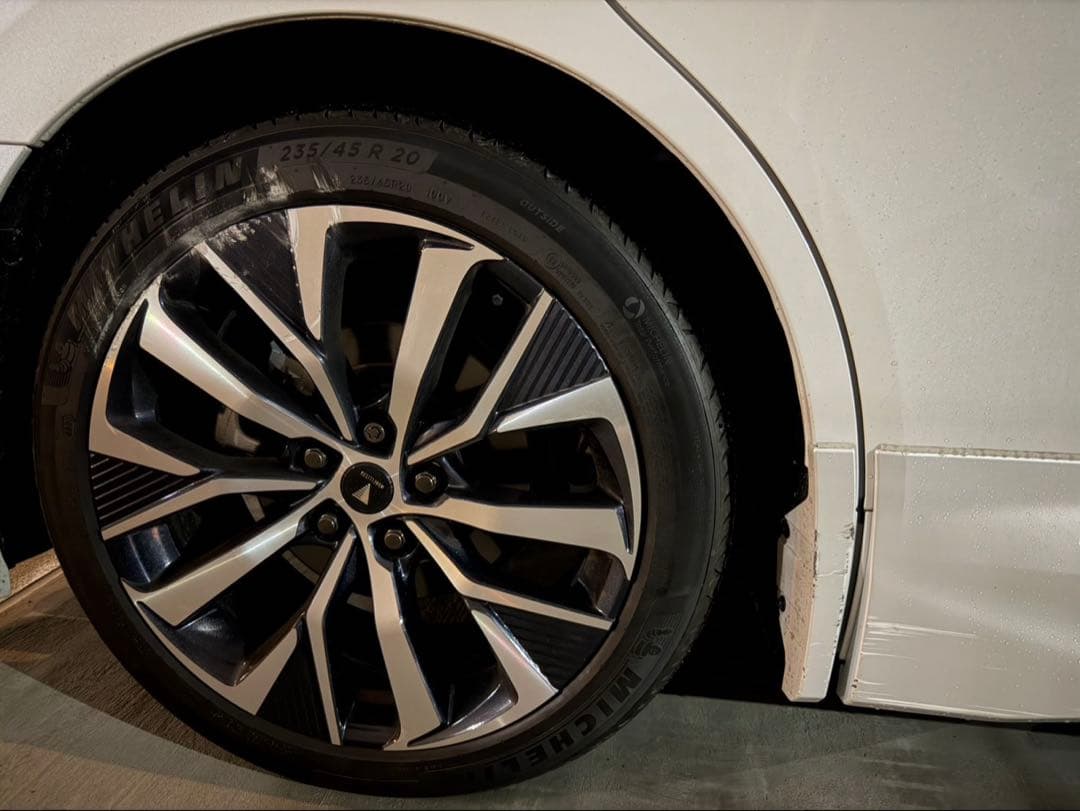 40アルファード　モデリスタ　235/45 R20 タイヤ・ホイールセット