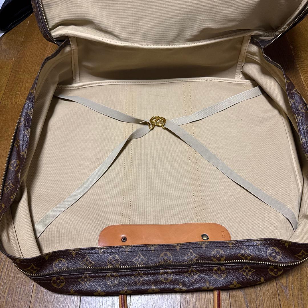 Louis Vuitton モノグラムキャンバス　シリウス50