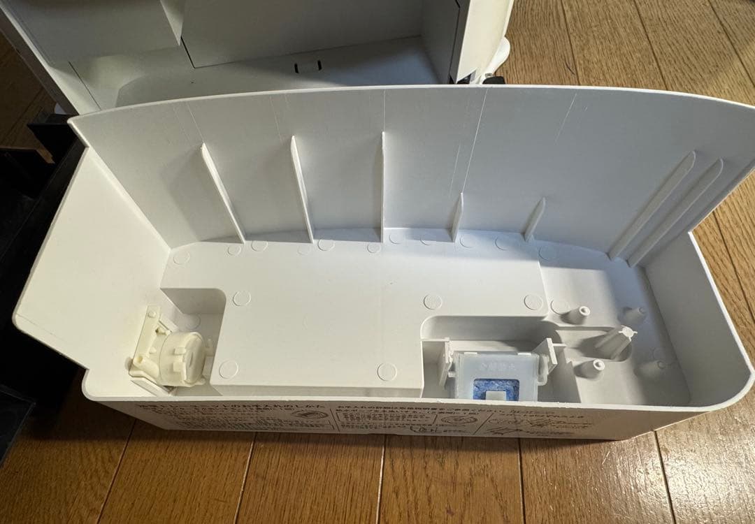 SHARP セラミックファンヒーター日本製　　新品のフィルター付き