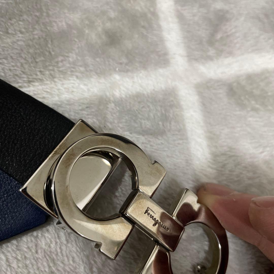 Ferragamo ブラックベルト　早い者勝ち