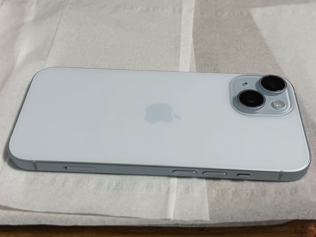 超美品　iphone15 128gb ブルー