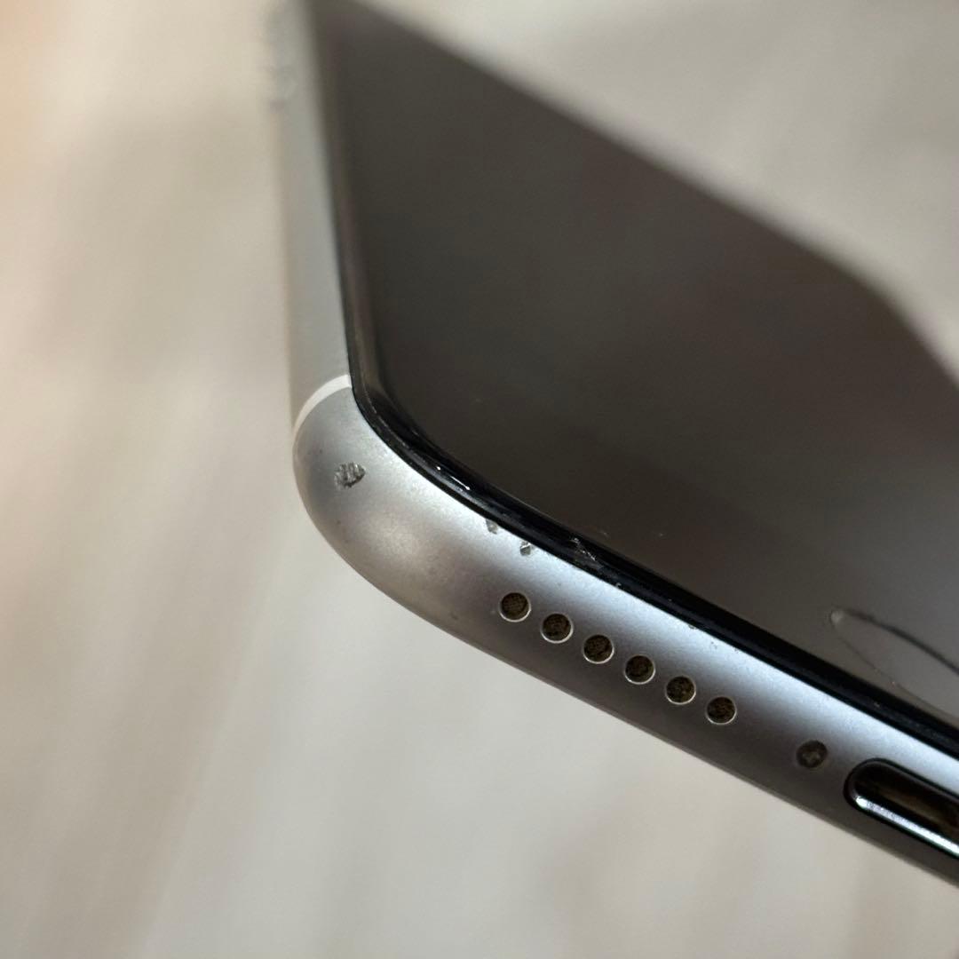 Apple iPhoneSE 本体 第2世代　ホワイト　64GB SIMフリー