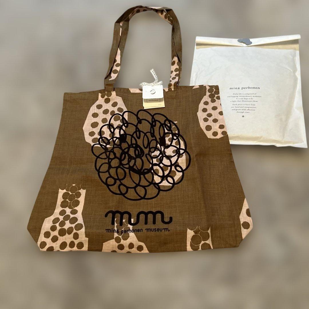 minä perhonen トートバッグ
