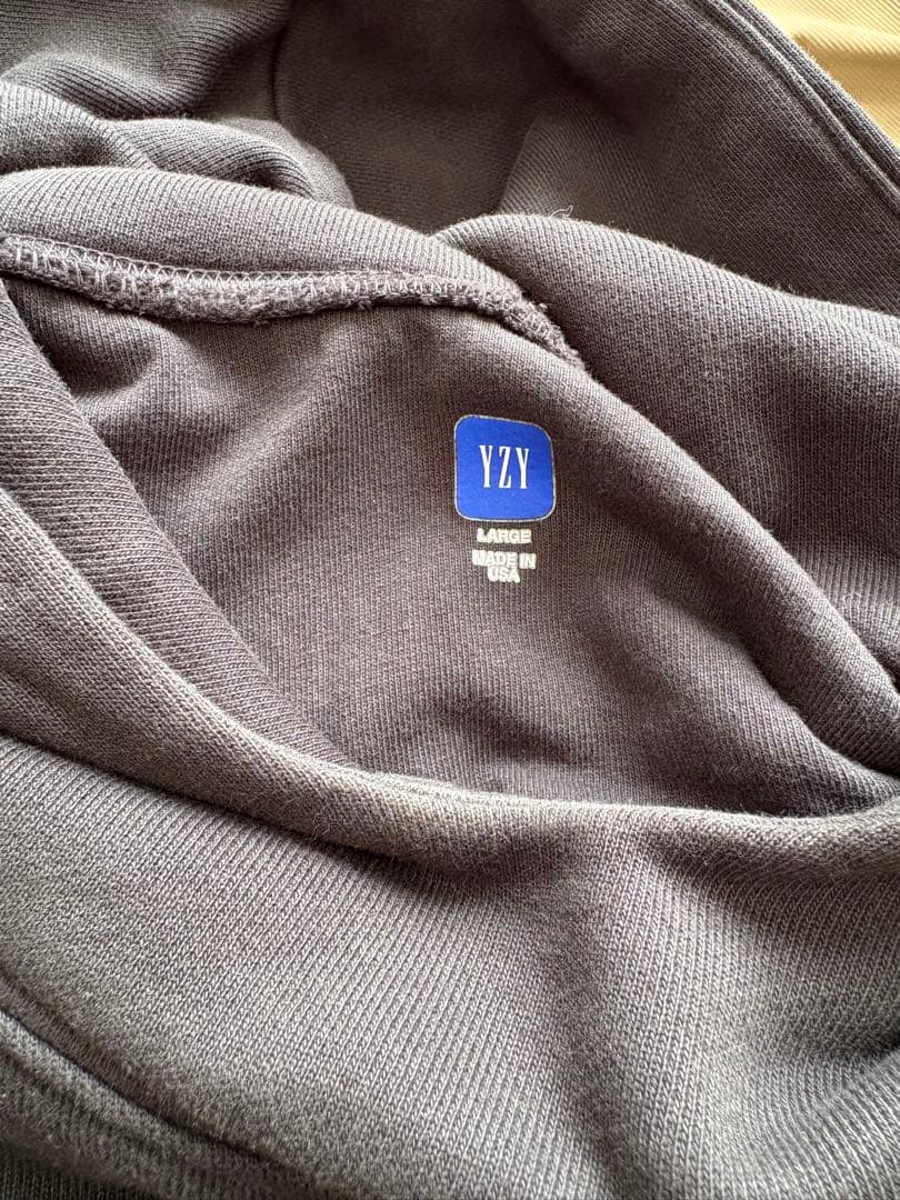 ゆきだるま様Yeezy×Gap Balenciaga Dove Hoodie L