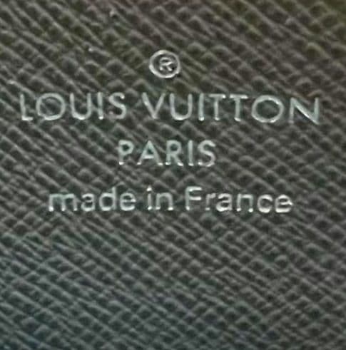 ★極美品★ルイヴィトン　タイガ　 ジッピーパース　小銭入れ