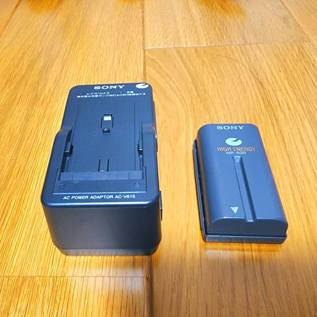 【動作確認済】 SONY Hi8 高画質 ビデオカメラ CCD-TR3 セット