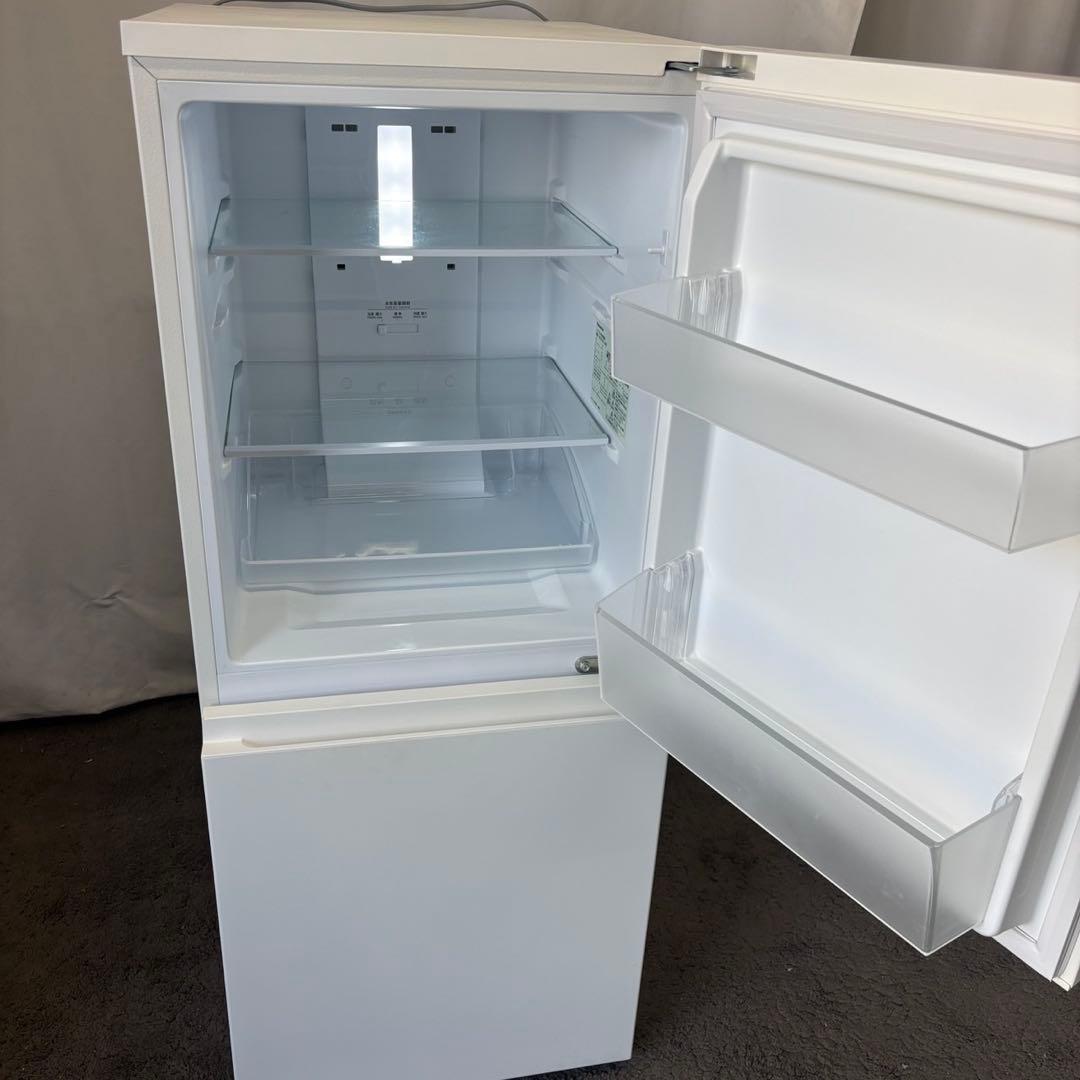 95　パナソニック　冷蔵庫　小型　綺麗　23年製　設置無料　一人暮らし　安い‼️