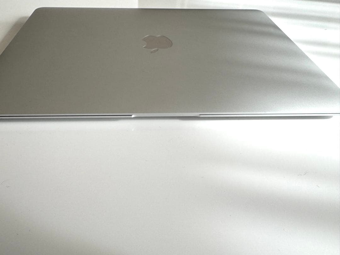 【新品同様】MacBook Air M1 USキー