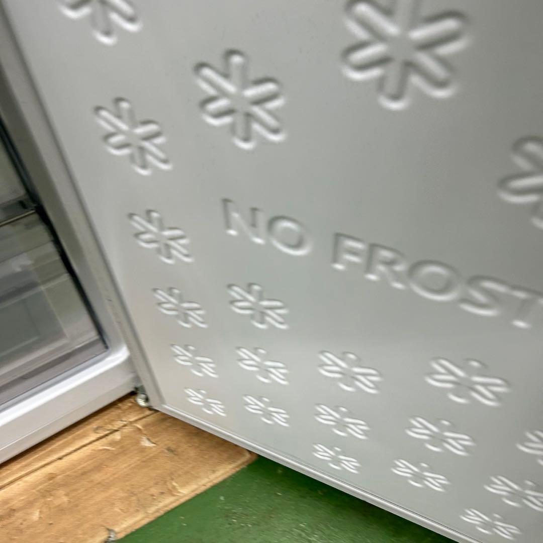 727 ハイアール　冷蔵庫　2020年製　小型　一人暮らし　シルバーカラー　単身